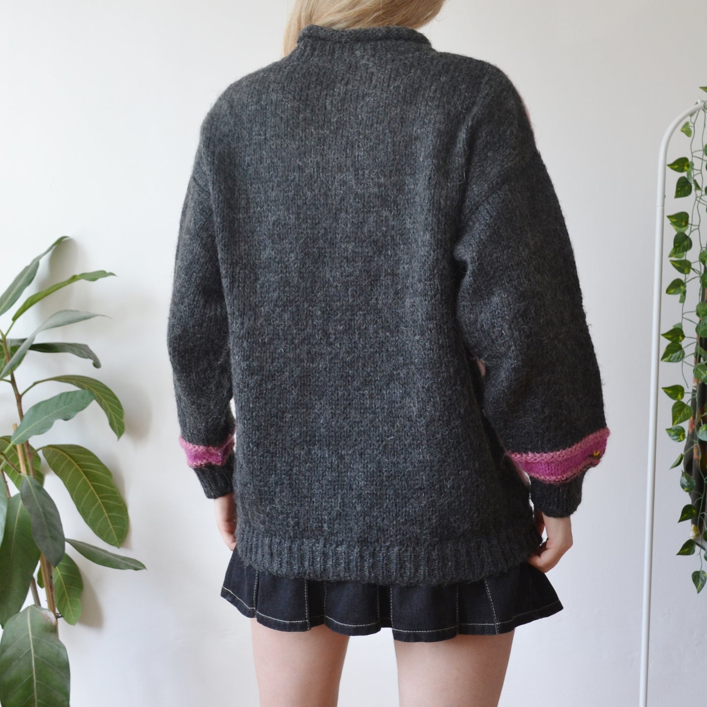 Vintage Cottage Jumper L