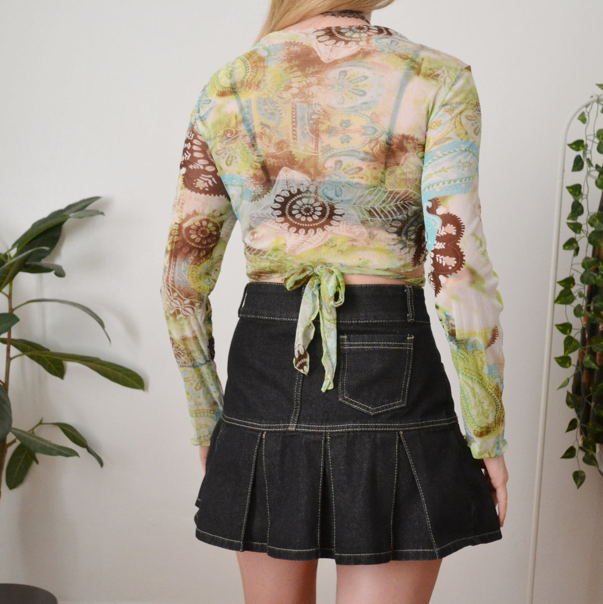 Vintage Mesh Tie Up Top M