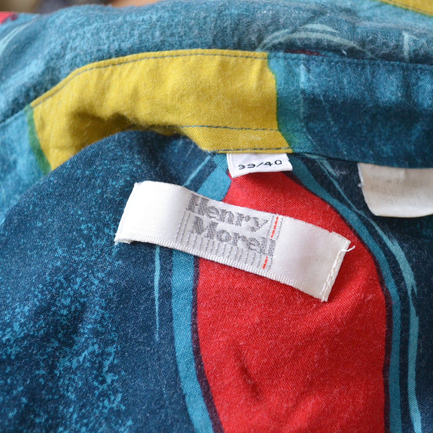 Vintage Abstract Shirt L