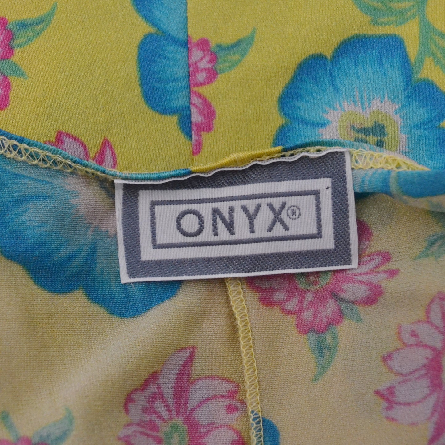 Onyx dress M