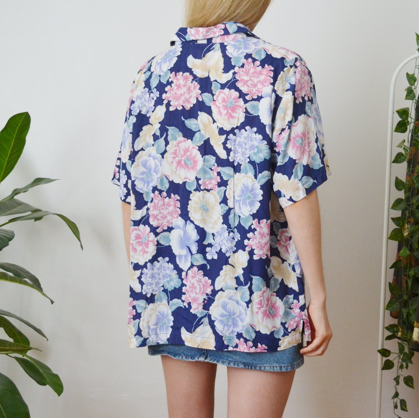 Floral shirt M