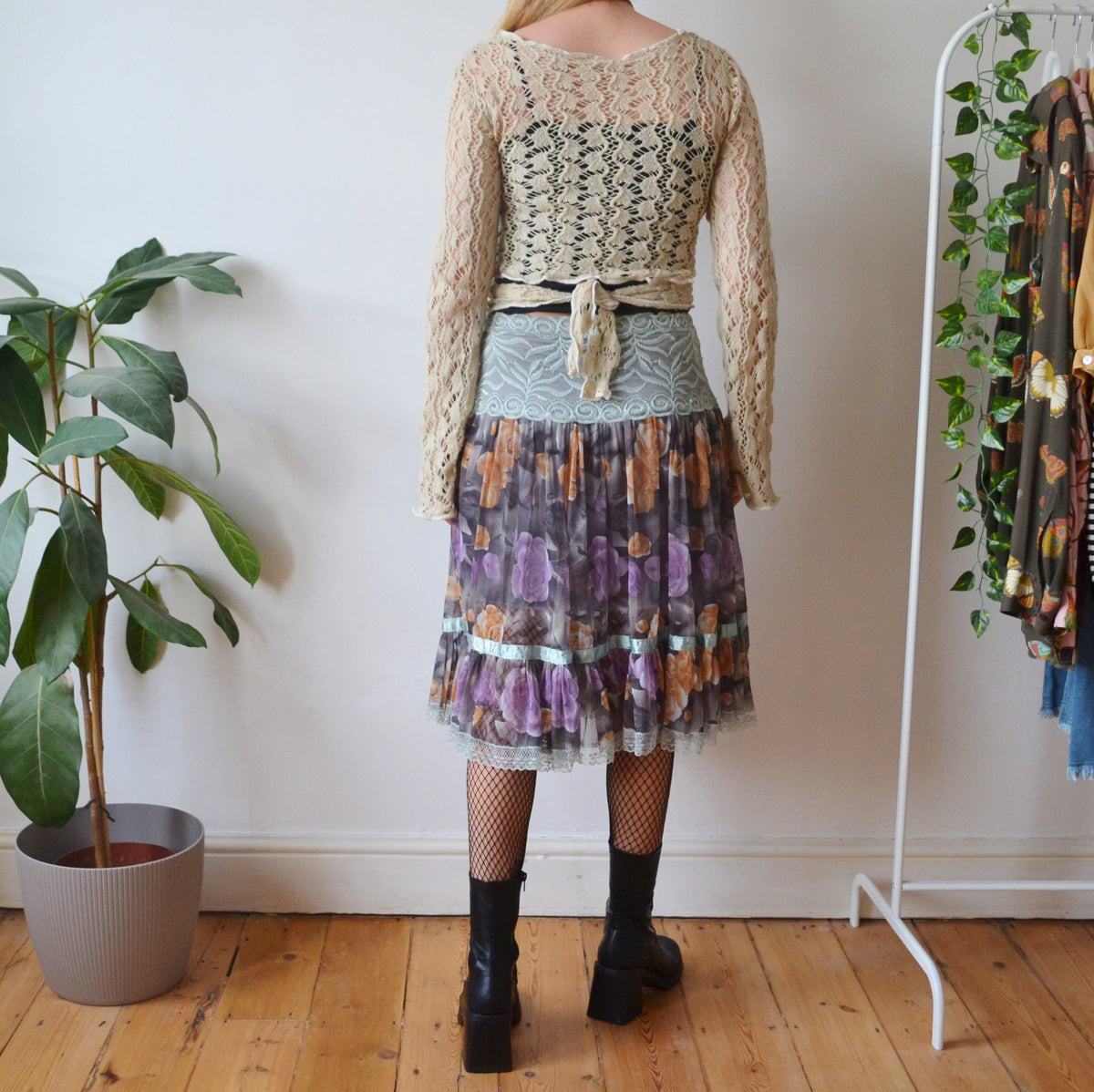 Vintage Floral Midi Skirt S