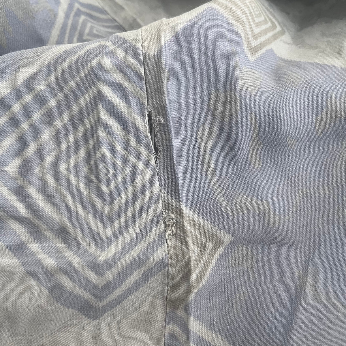 Vintage Blue Abstract Shirt L