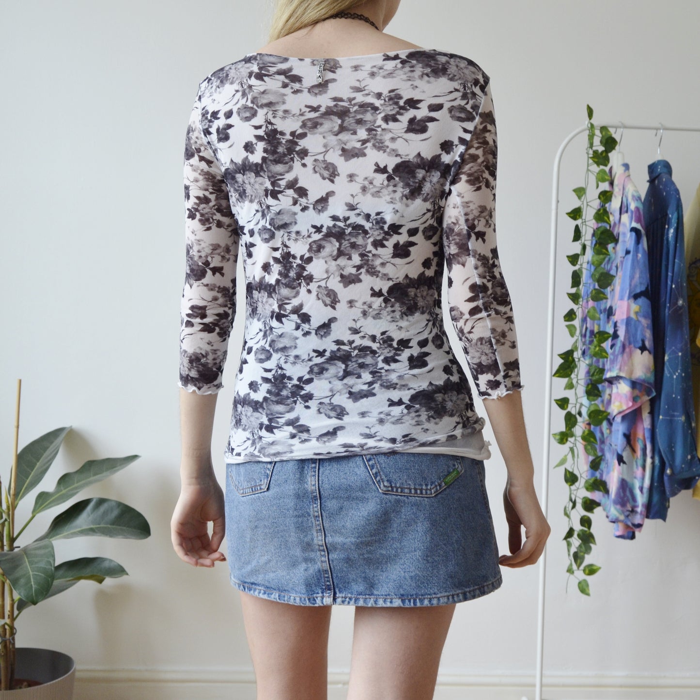 Rose mesh top