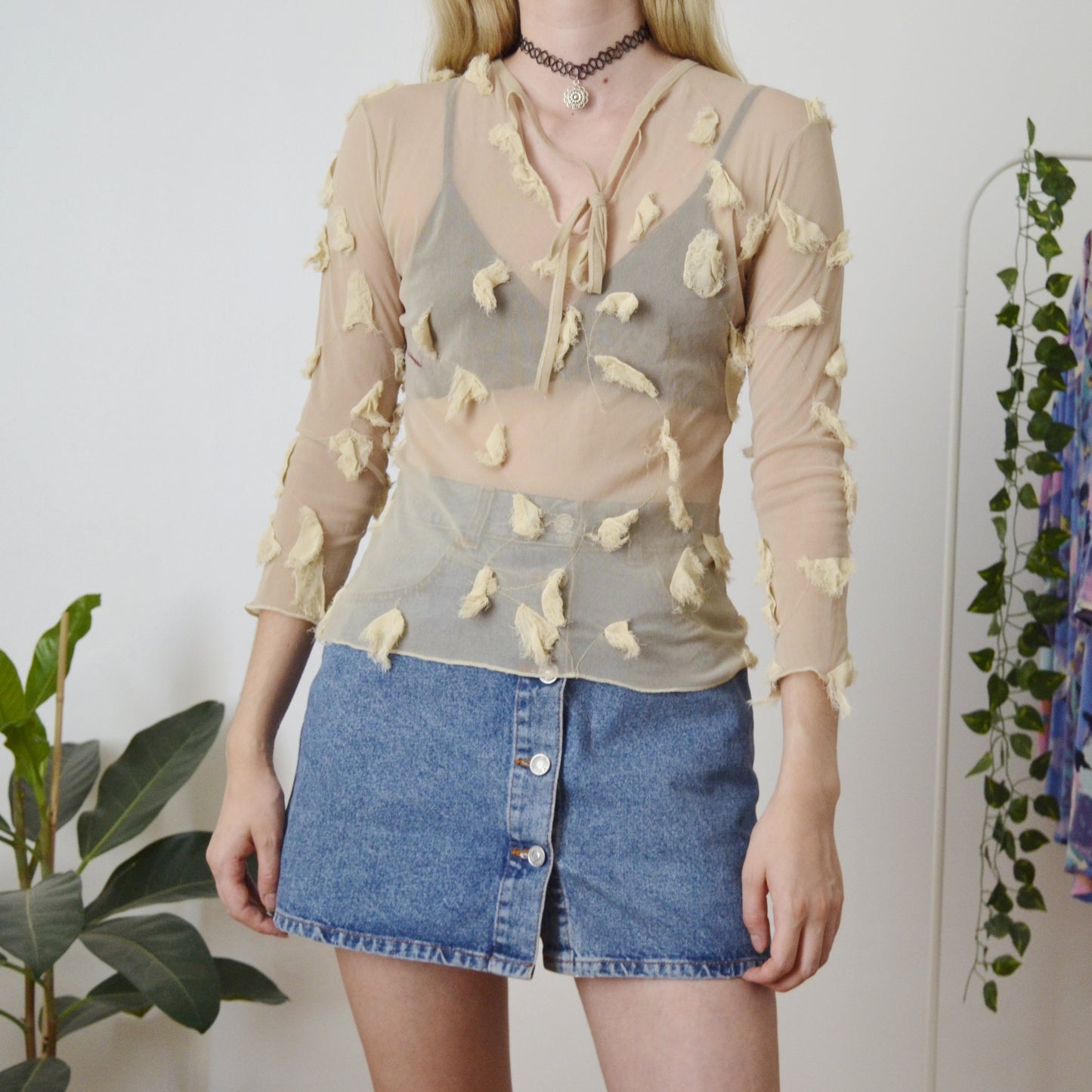 Nude mesh top M
