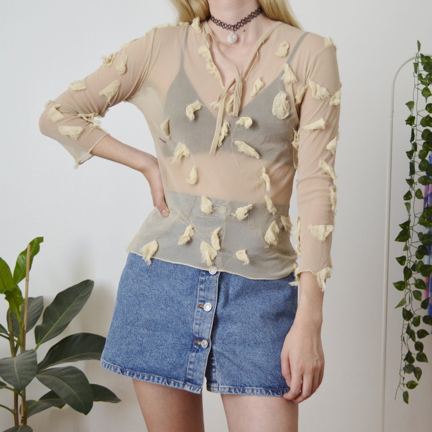 Nude mesh top M