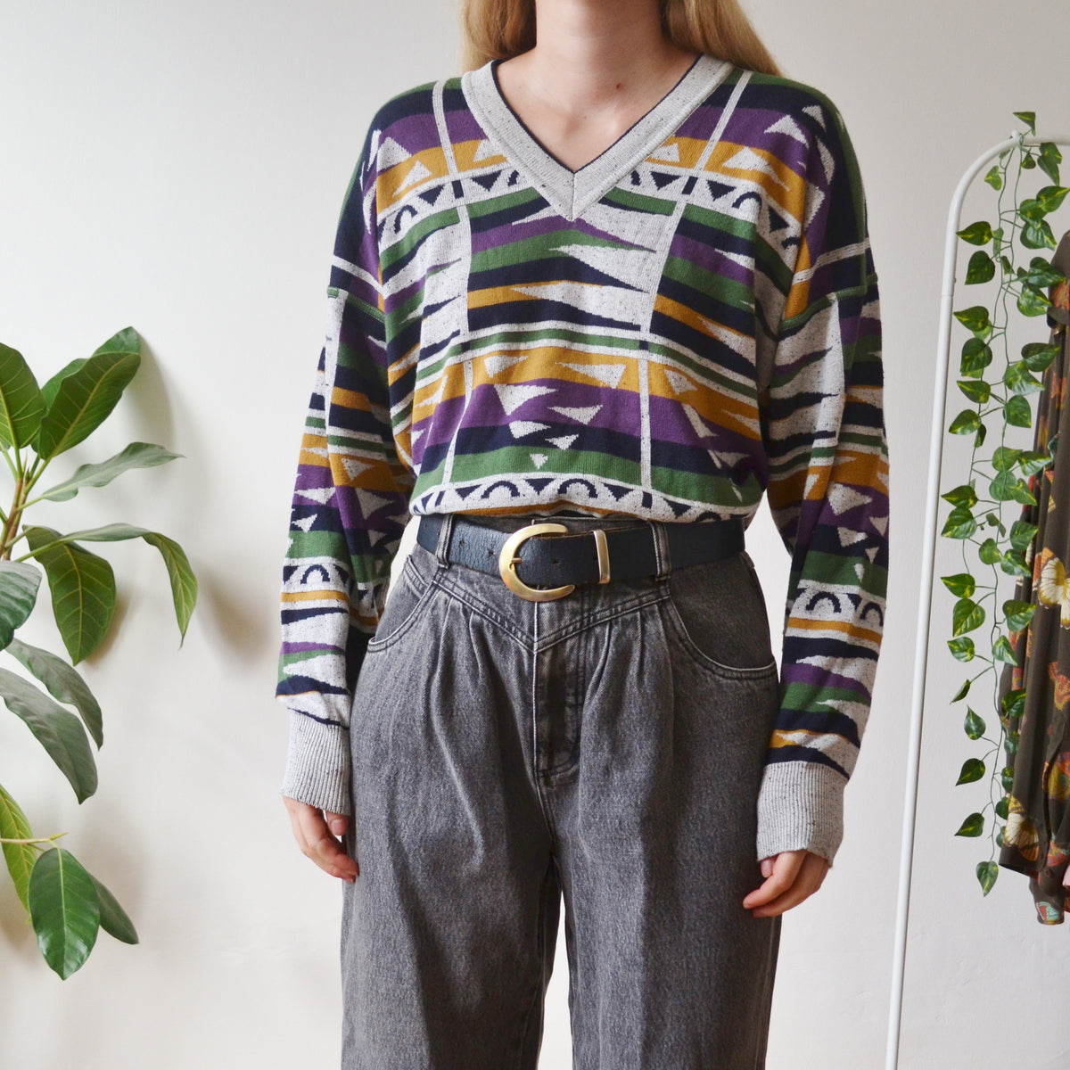 Vintage V Neck Jumper L