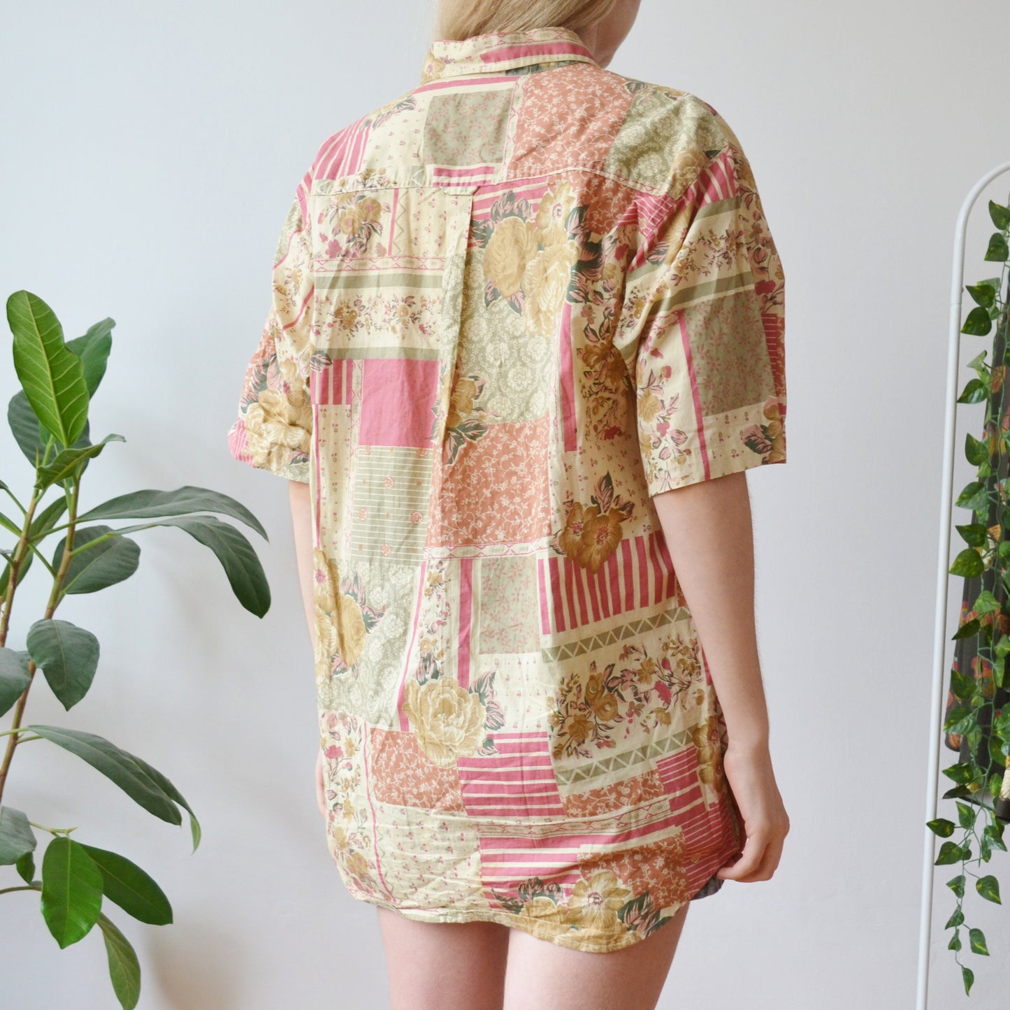 Flower shirt XL