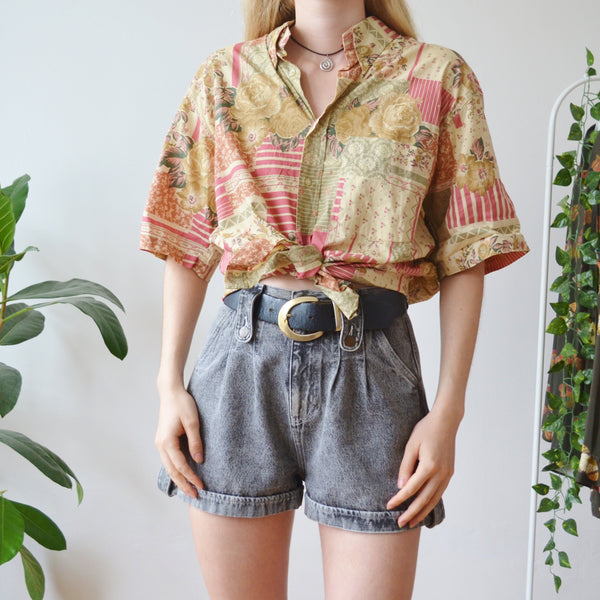 Flower shirt XL