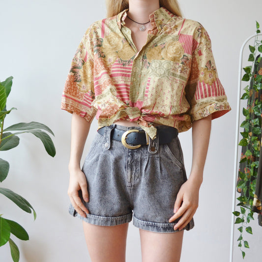 Flower shirt XL
