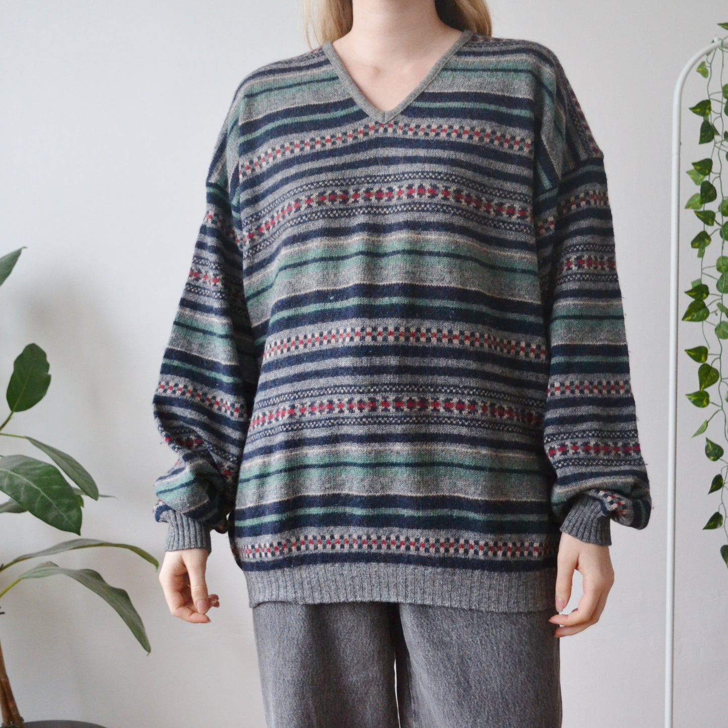 Vintage V Neck Jumper