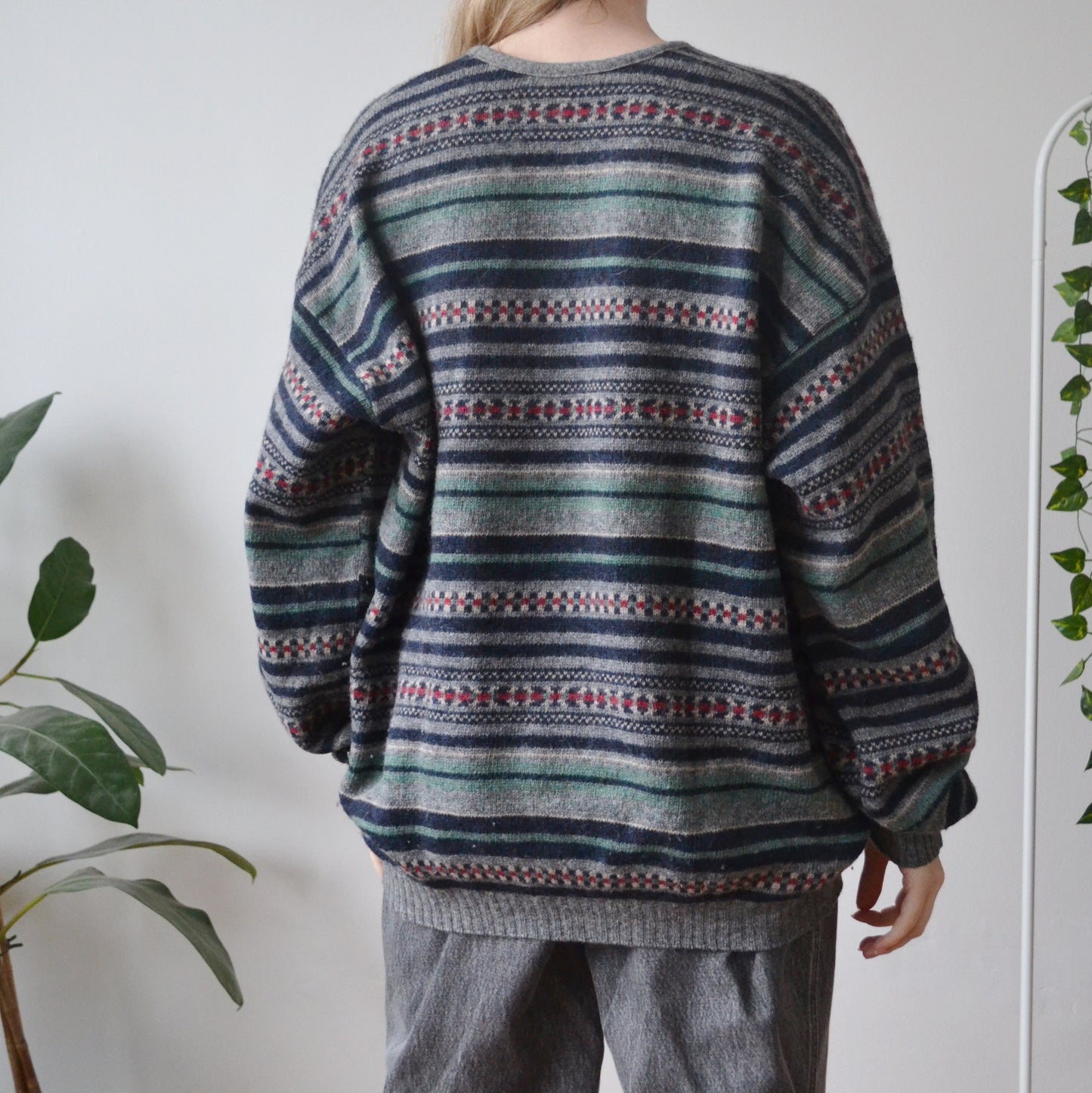 Vintage V Neck Jumper