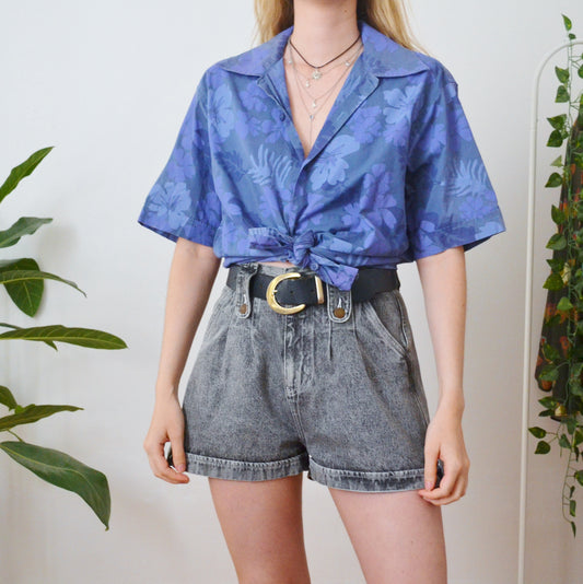 Blue floral shirt M