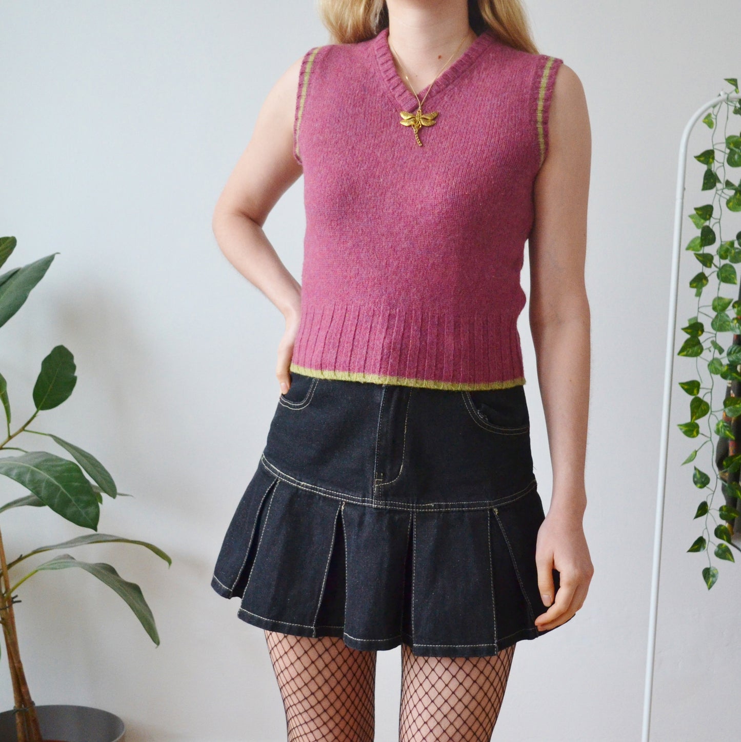 Vintage Pink Sweater Vest S