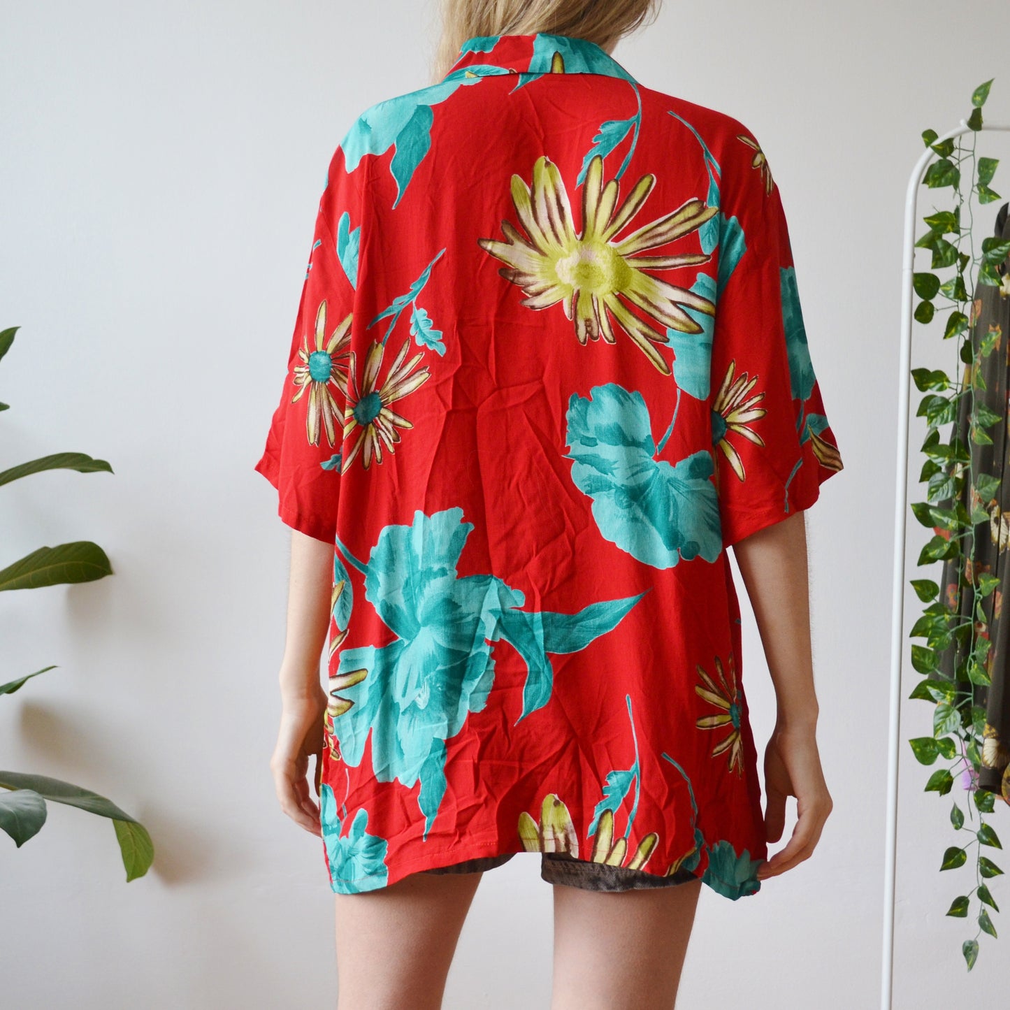 Flower shirt XL