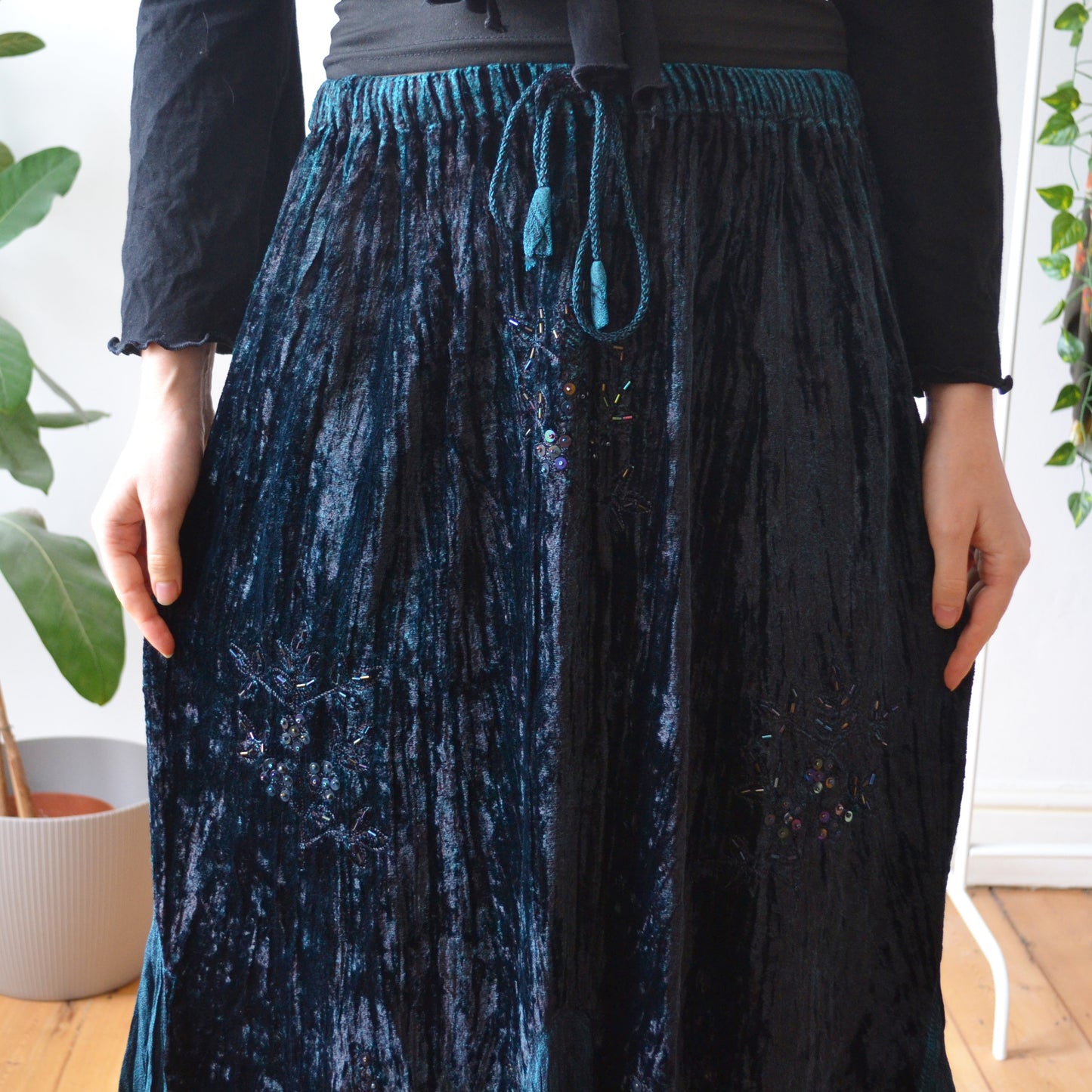 Vintage Velvet Maxi Skirt M