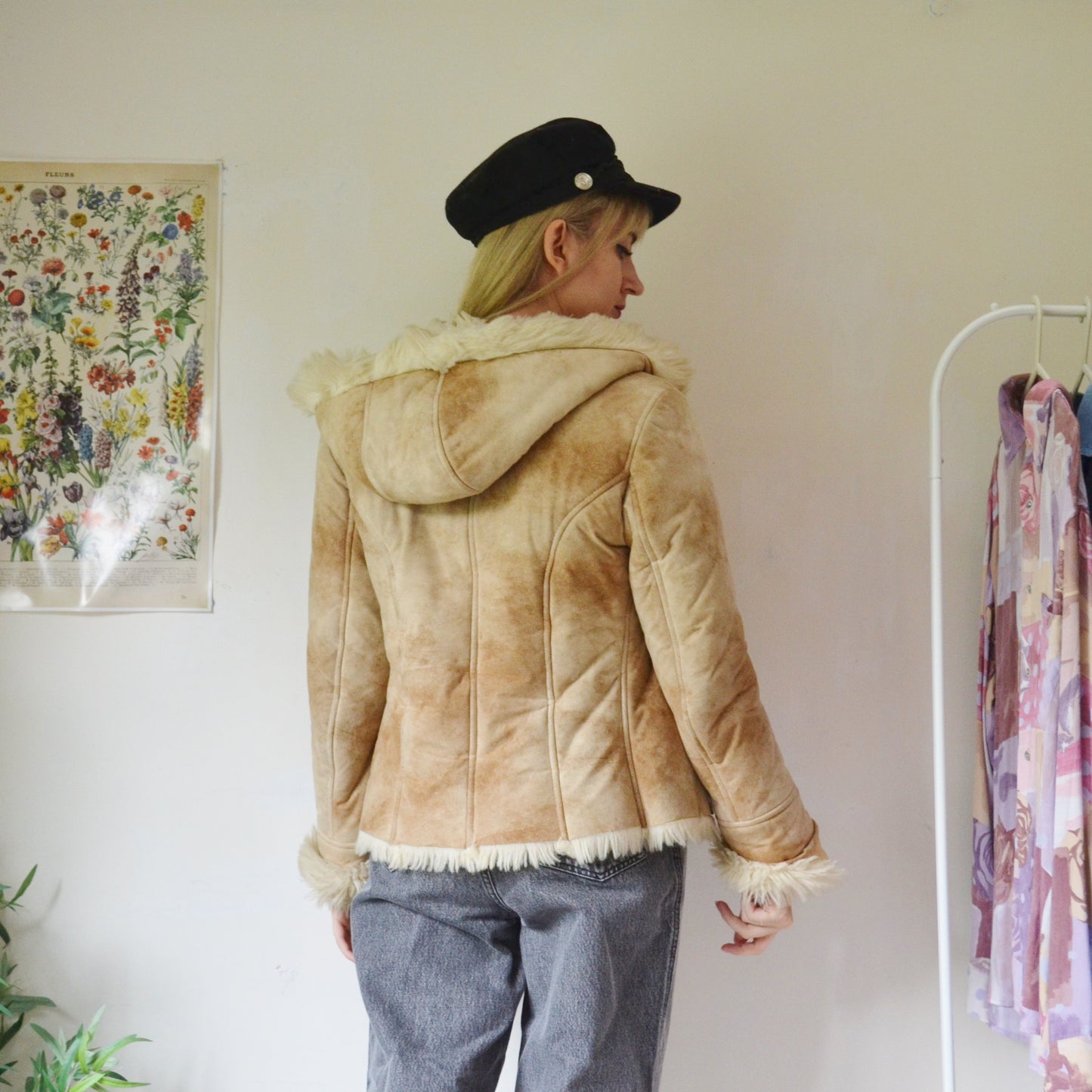 Beige coat S