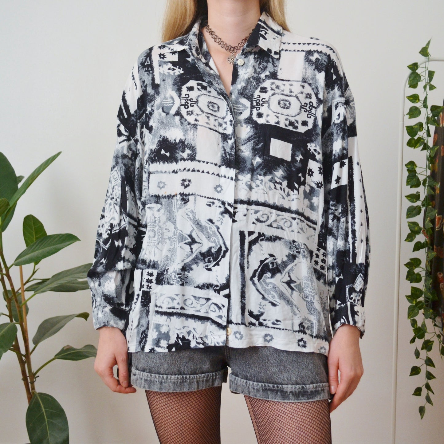Monochrome shirt M