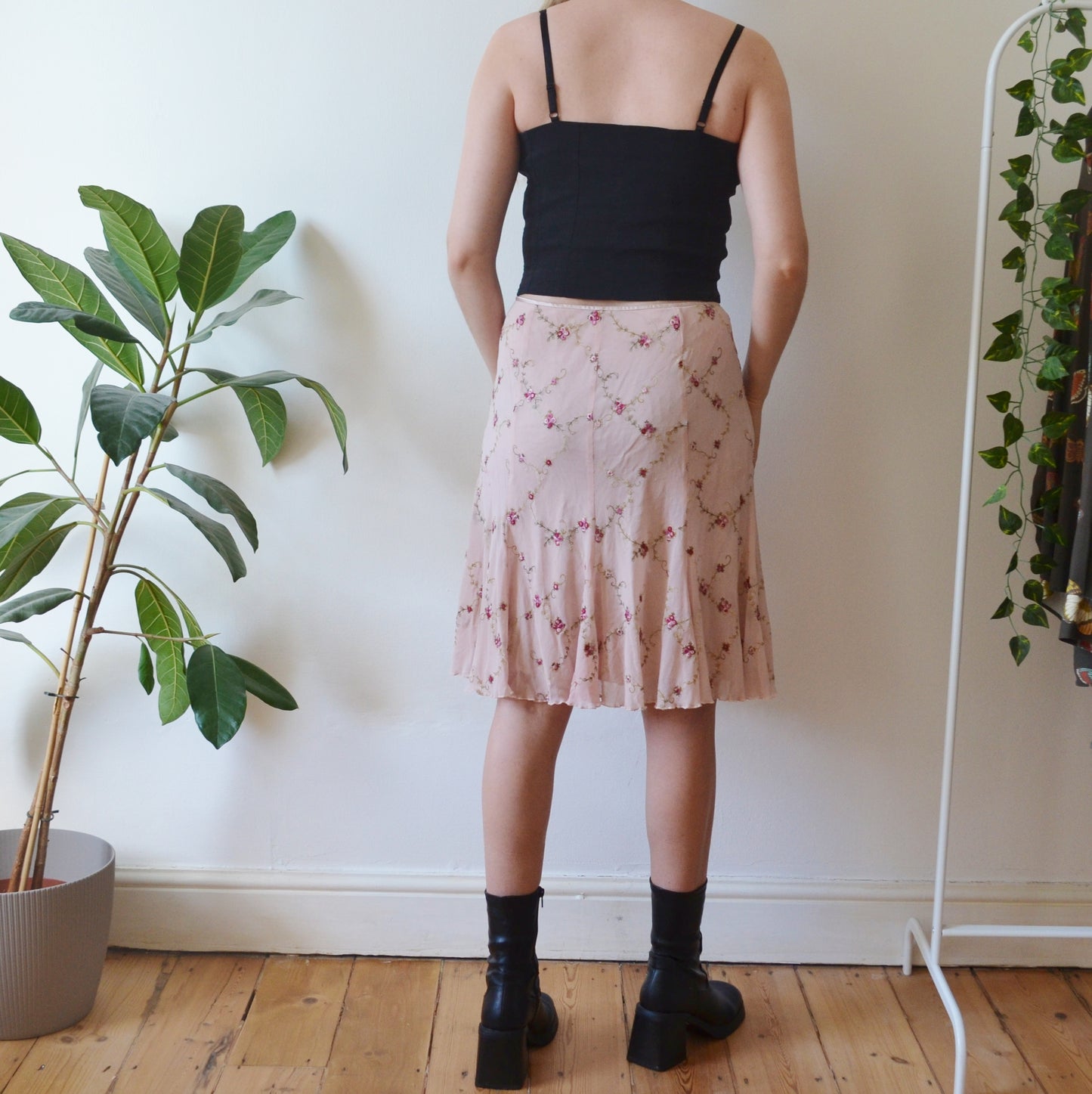 Vintage Rose Midi Skirt M