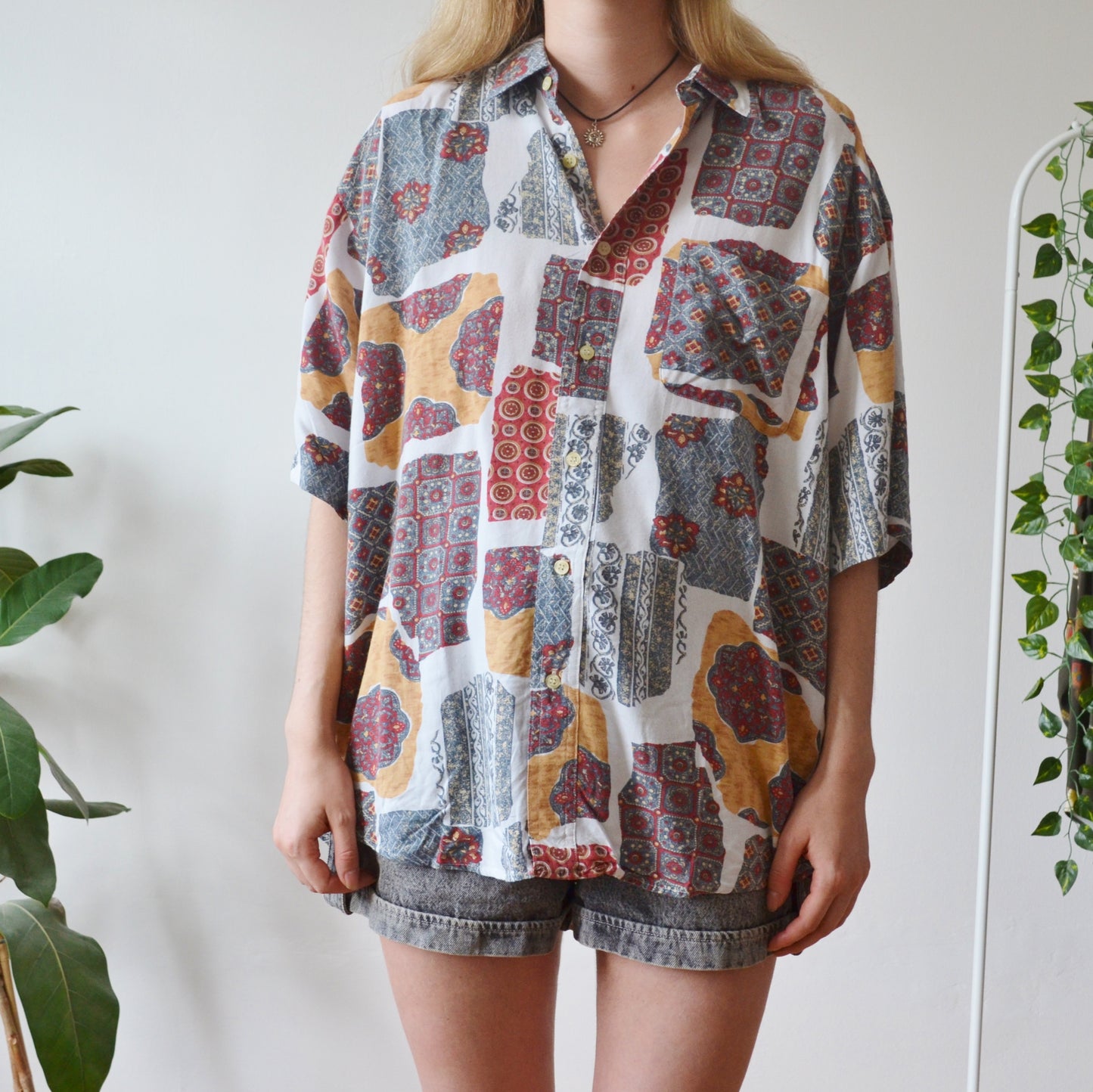 Vintage Ornate Shirt L
