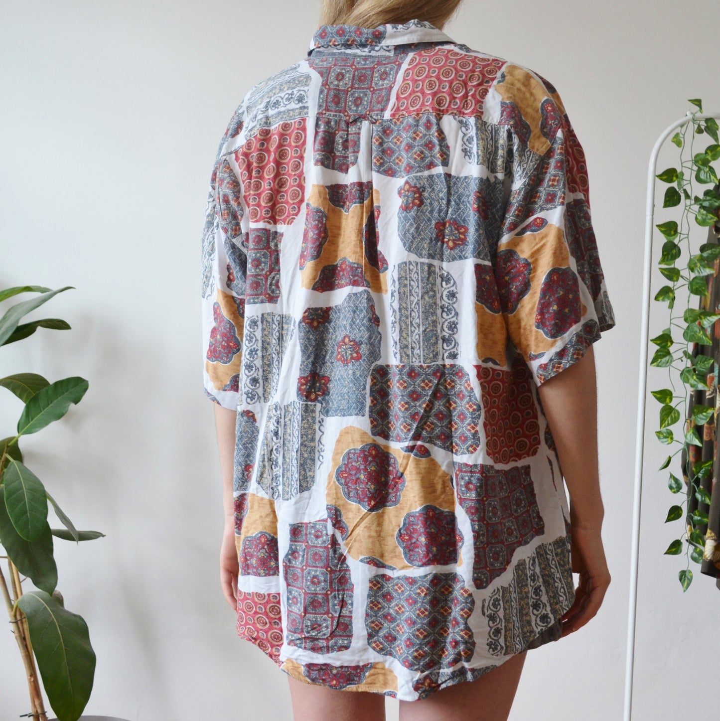 Vintage Ornate Shirt L