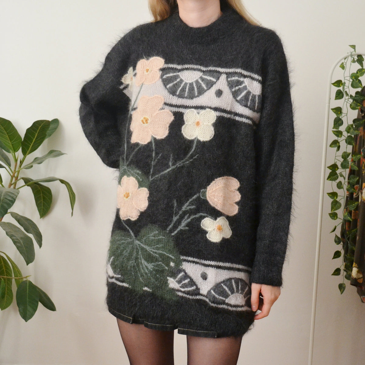 Vintage Floral Jumper L