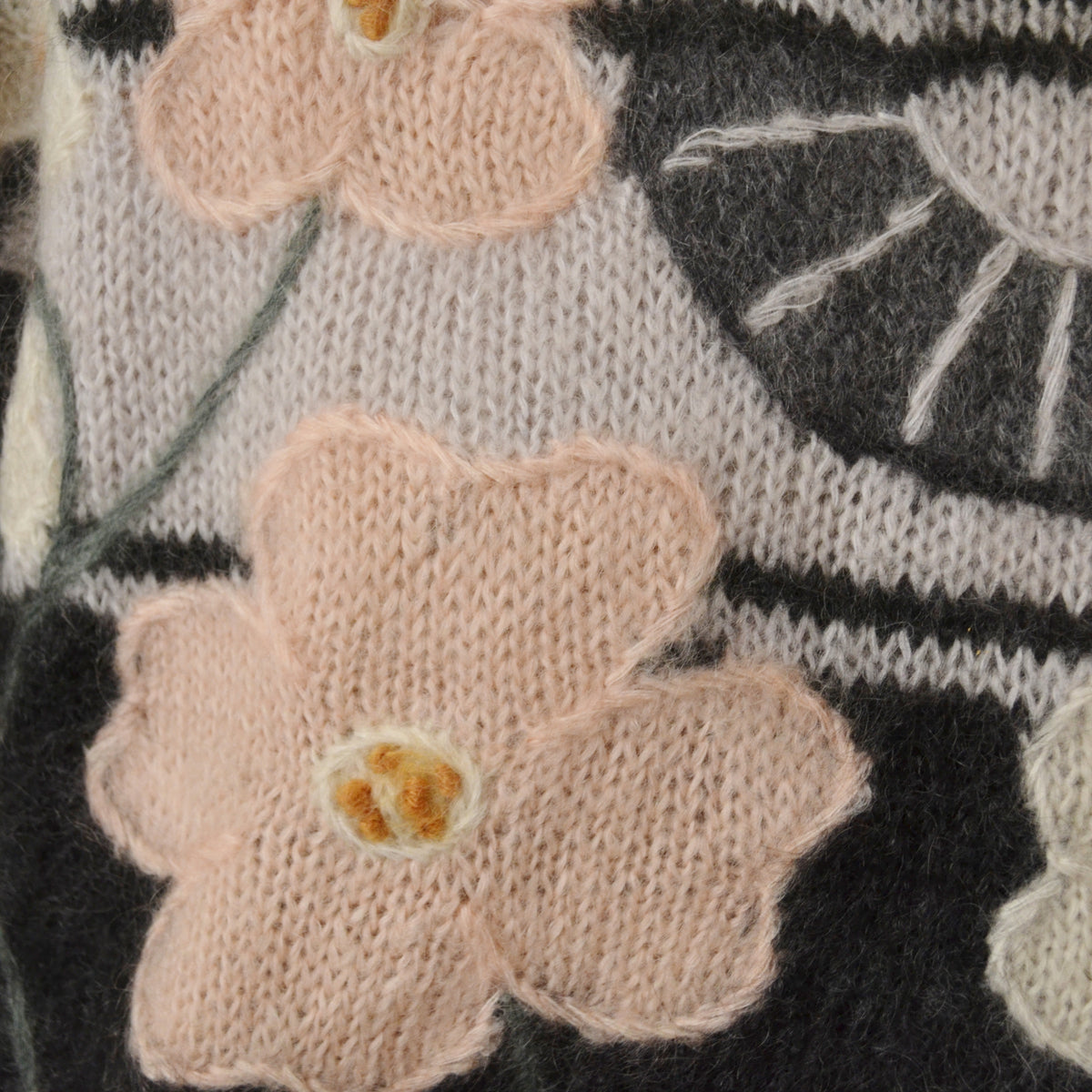 Vintage Floral Jumper L