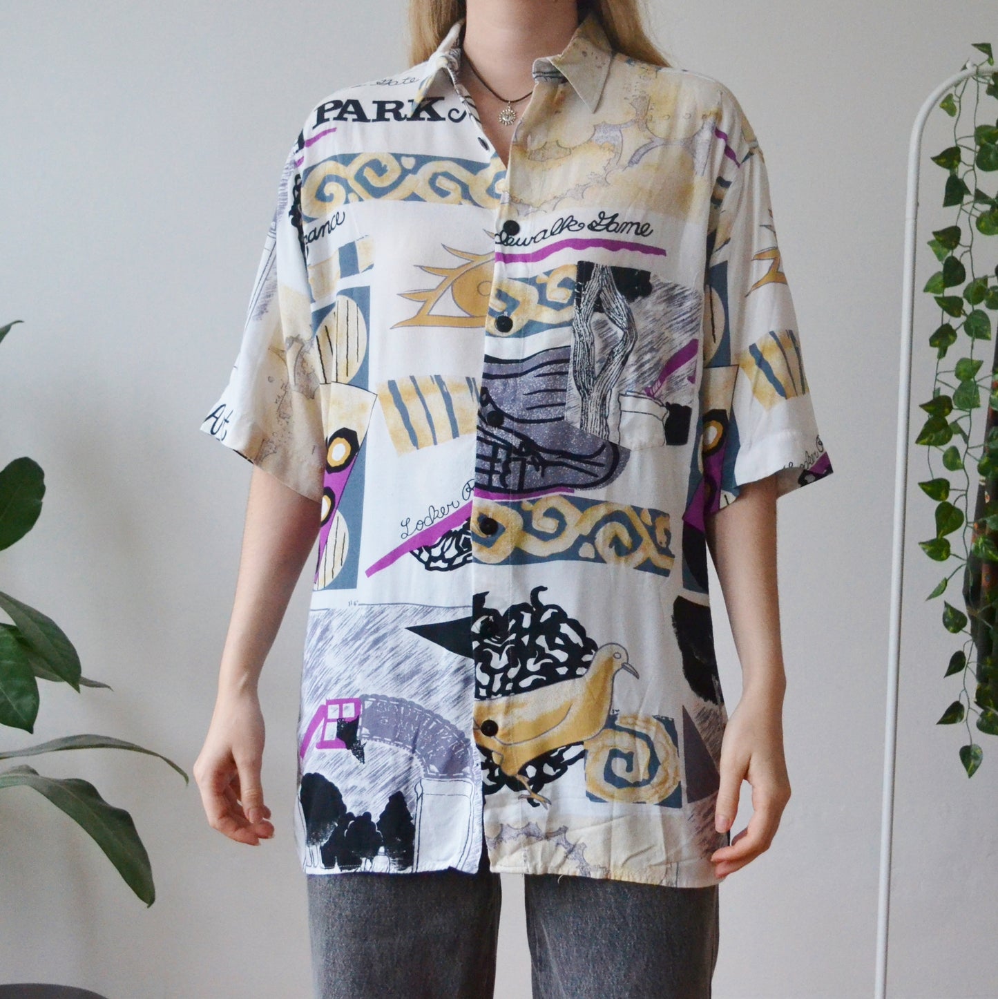 Vintage Abstract Shirt M