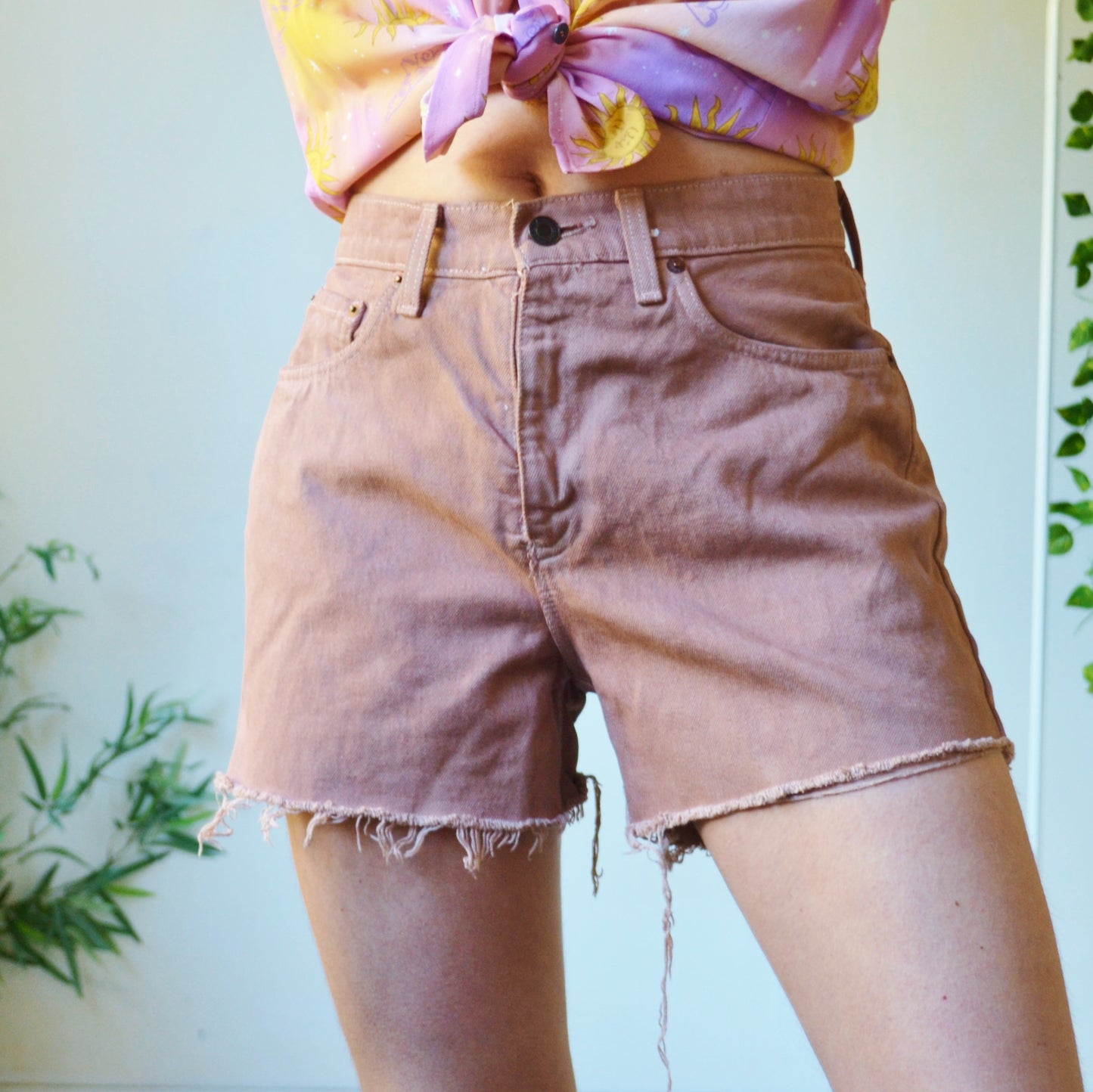 Fawn Levis denim shorts uk 8