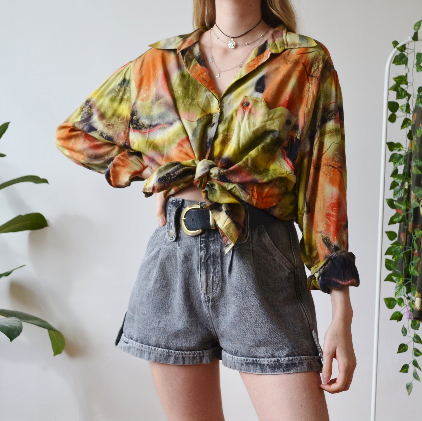 Abstract shirt L