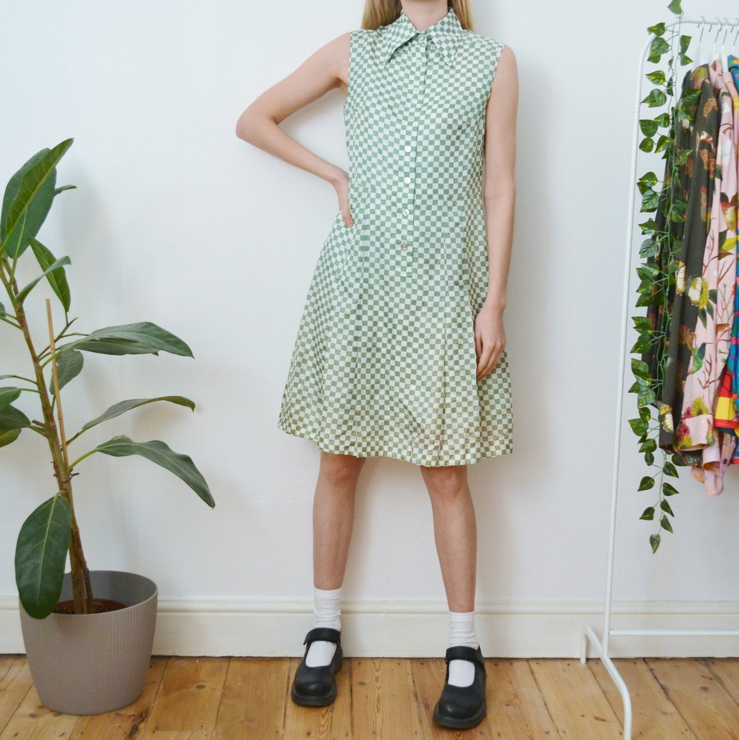 Check dress L