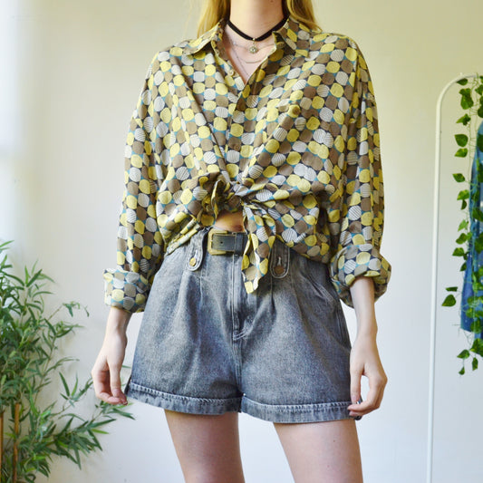 Circle shirt L