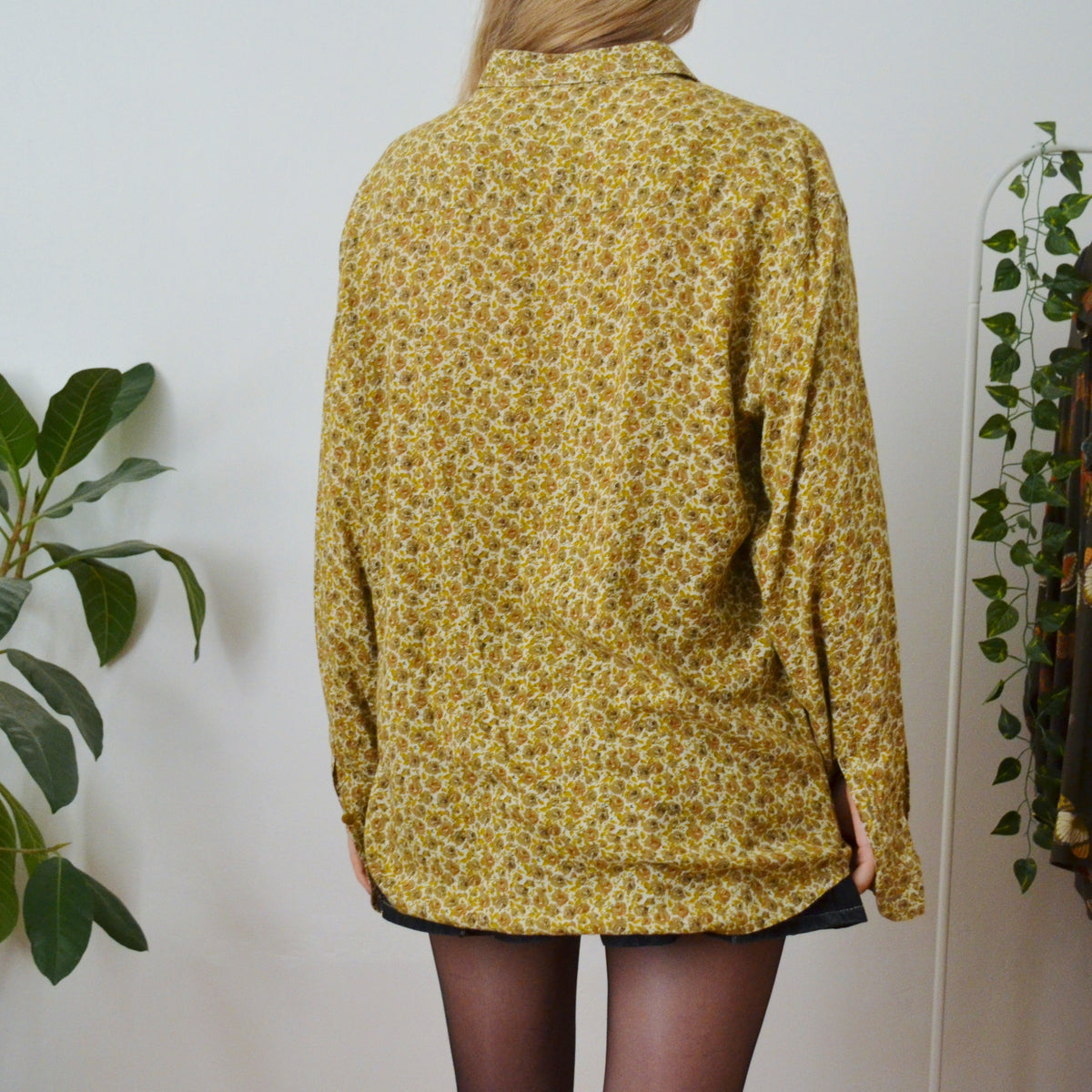 Vintage Rose Shirt XL