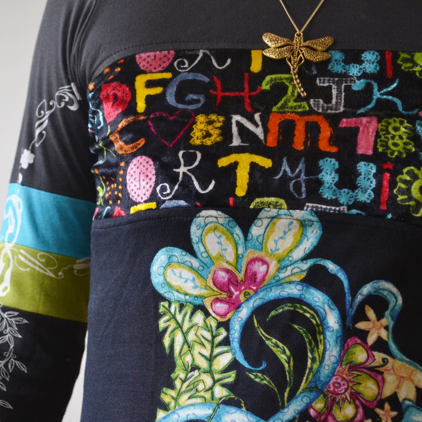 Vintage Alphabet Top S