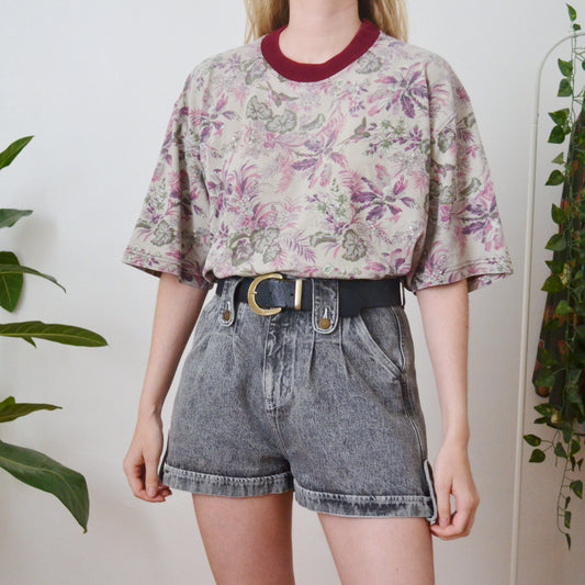 Hummingbird t shirt L