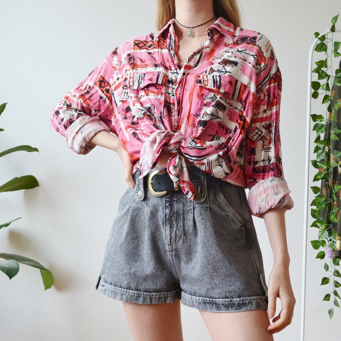 Pink abstract shirt XL
