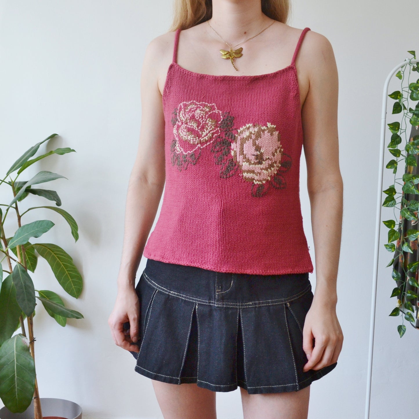 Vintage Knitted Rose Vest S
