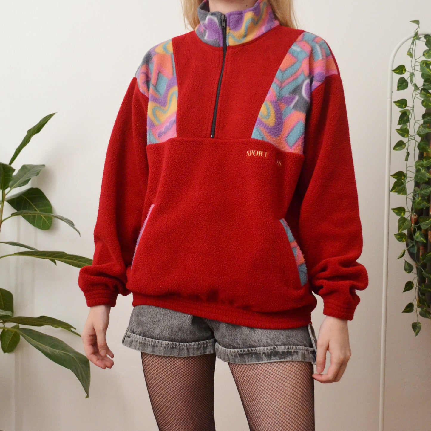 Red fleece M