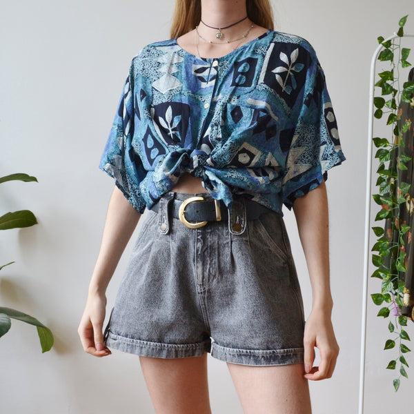 Blue abstract blouse L