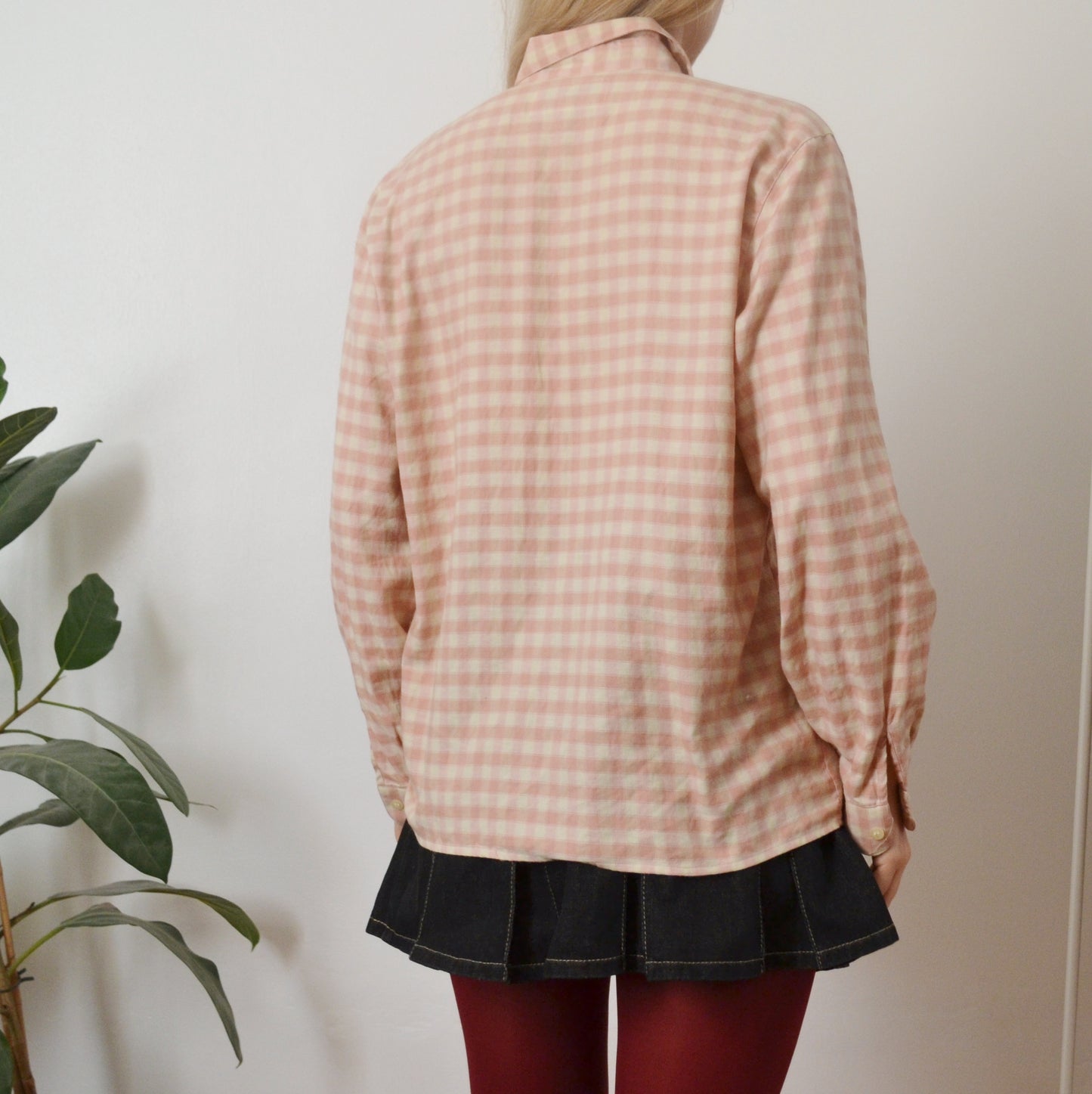 Embroidered blouse L