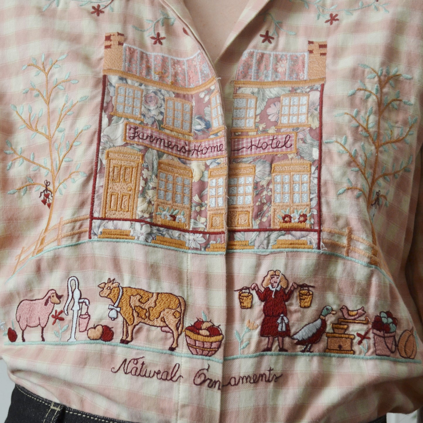 Embroidered blouse L