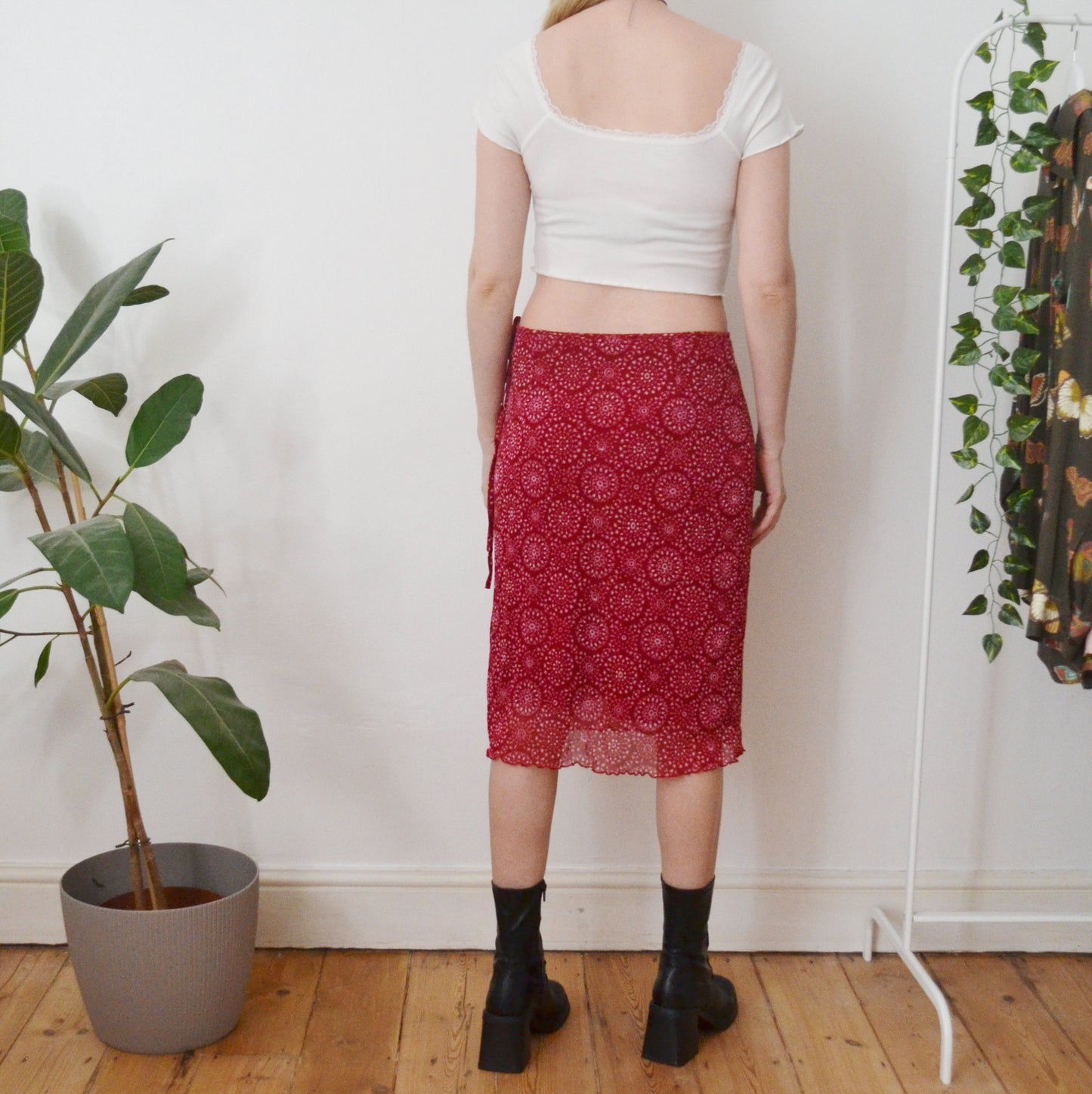 Vintage Red Midi Skirt L