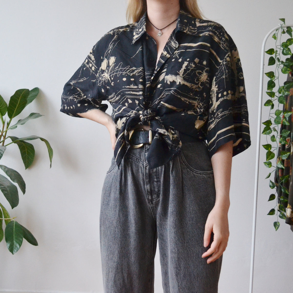 Vintage Abstract Shirt L