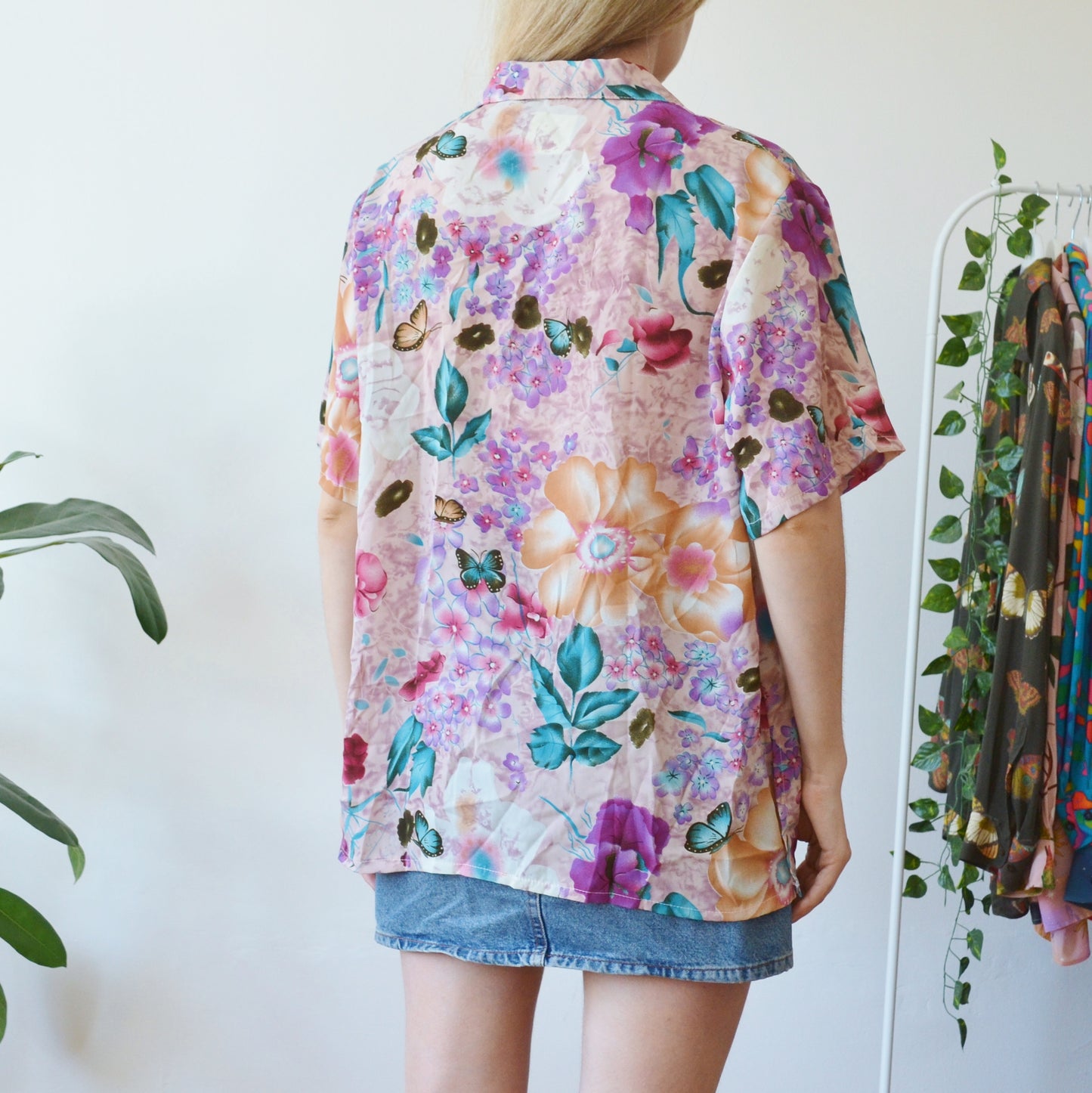 Butterfly shirt L
