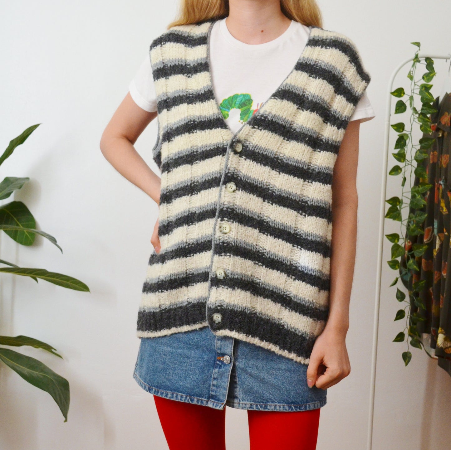 Stripe sweater vest L