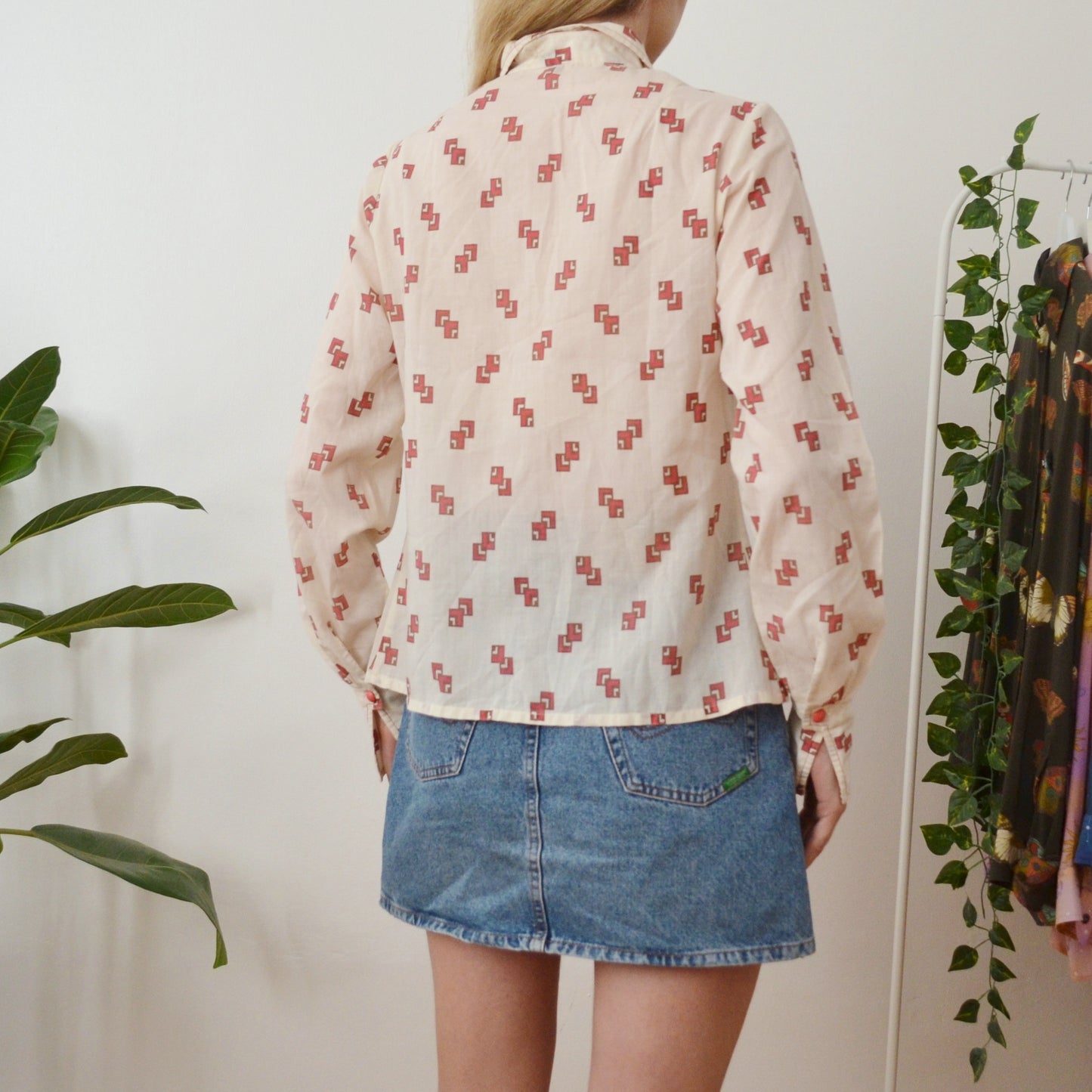 70s bouse M