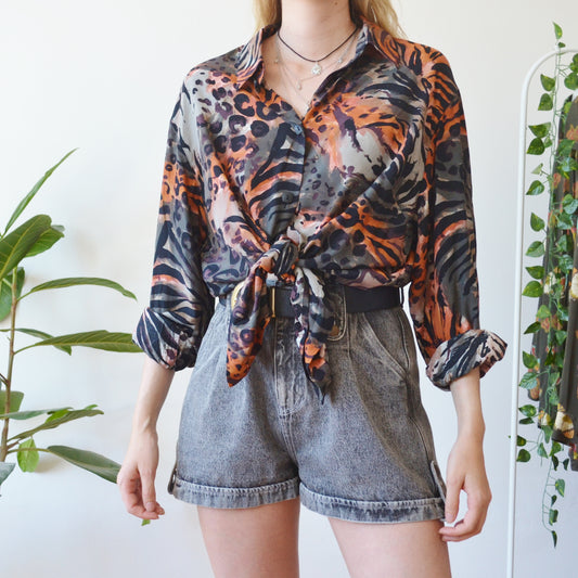 Leopard shirt L