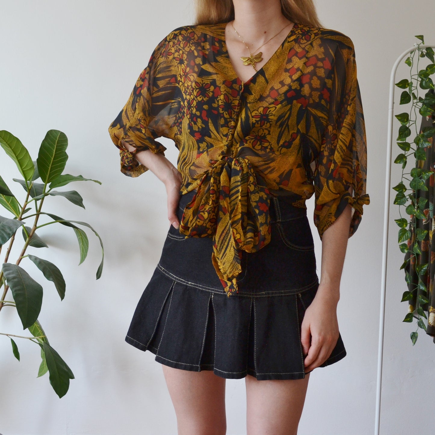 Vintage 80s Tie Up Blouse M