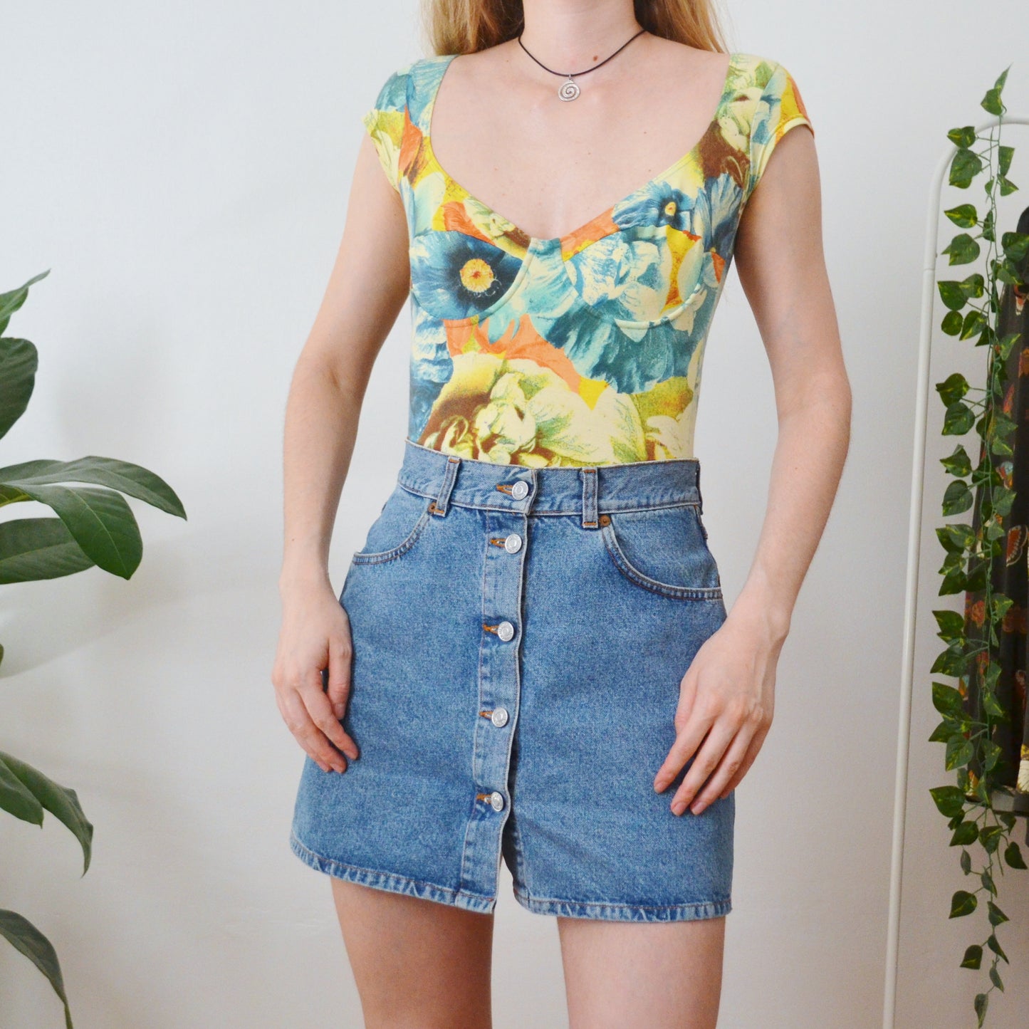Floral bodysuit S