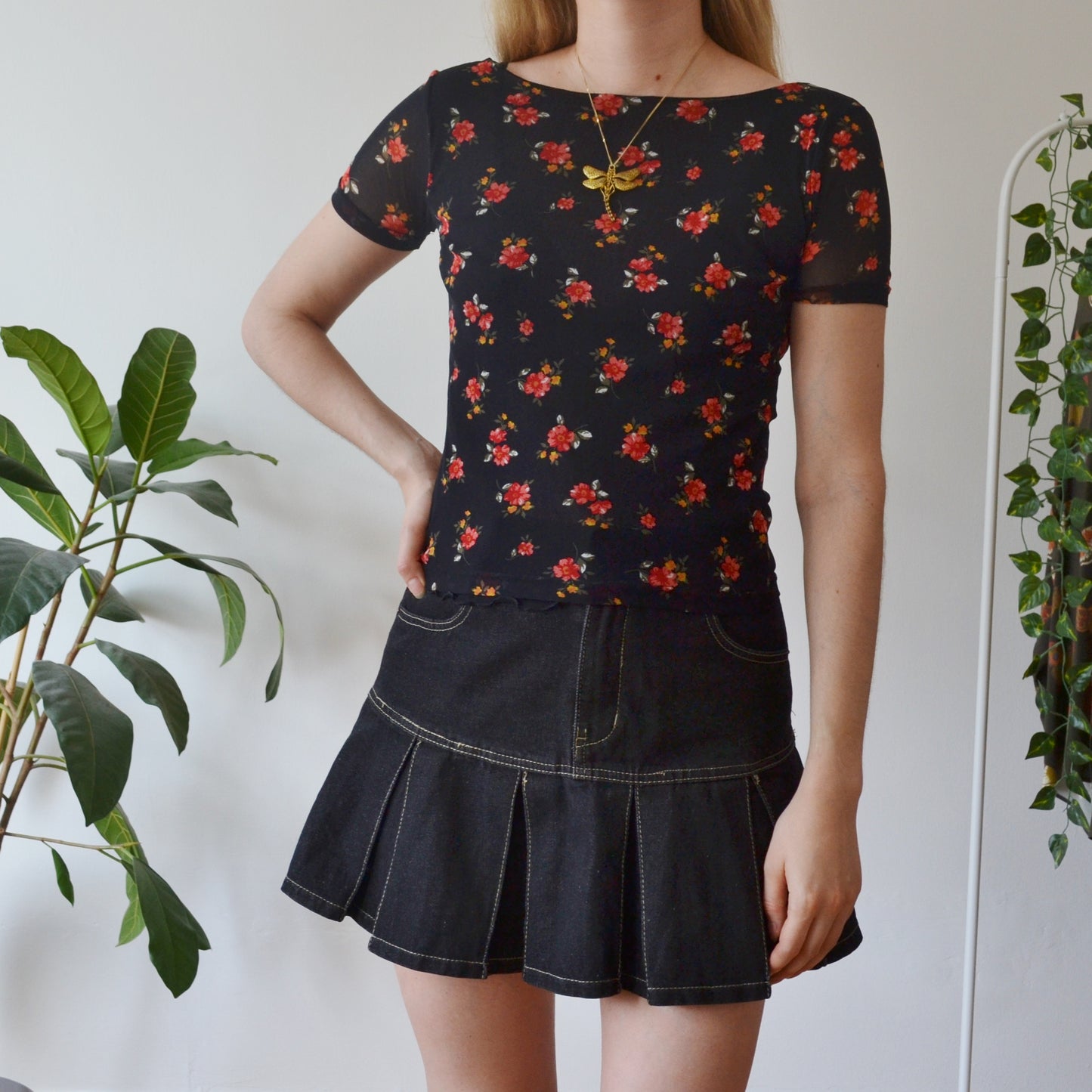 Vintage Floral Mesh Top M